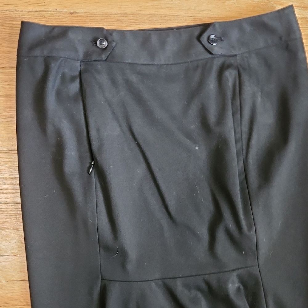 Express Black Knee-Length Pencil Skirt for Work - Picture 5 of 5
